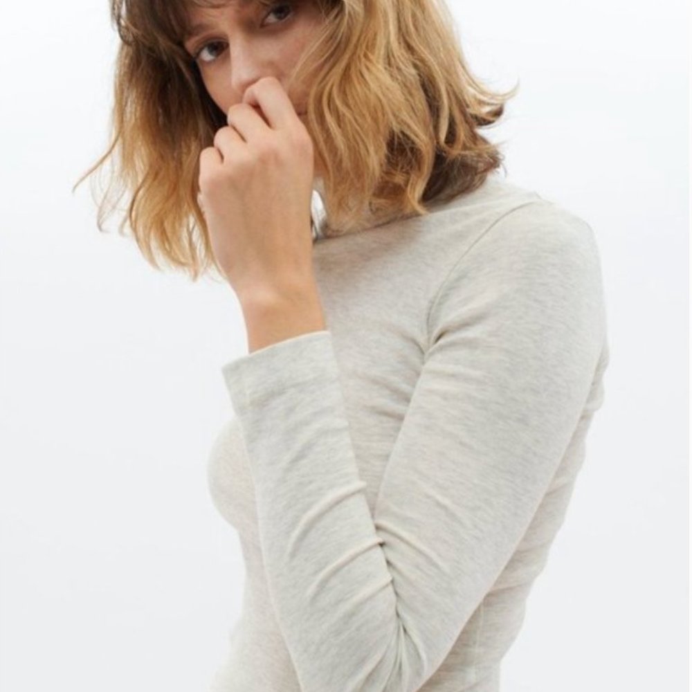 KOTN Fitted Turtleneck (Small, Oat Melange)